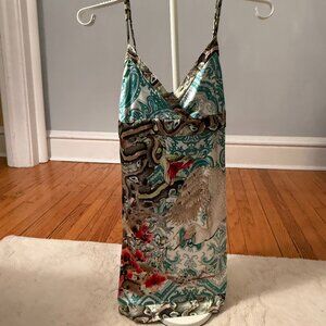 Silk phyton v neck dress with a tie